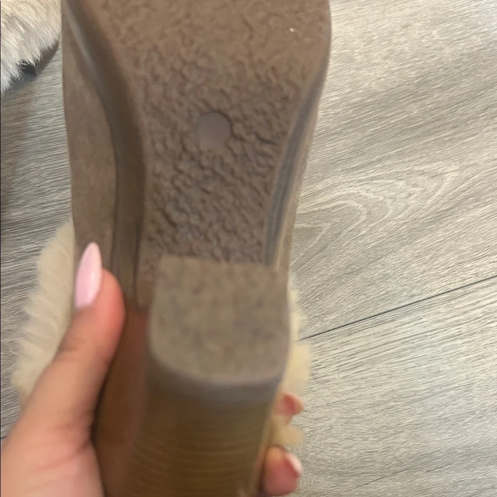 Women's Tan Suede Ankle Clogs Mule Boots with Real Fox Fur Trim